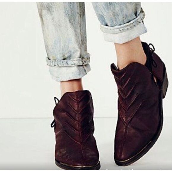 Free People Southern Cross Ankle Booties in Cordovan Burgundy Nwt Size 38/7.5US - Picture 4 of 11
